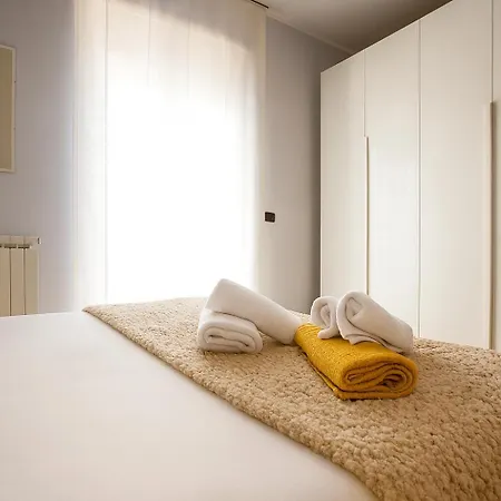 Corno Piccolo Cozy In Center Apartament *